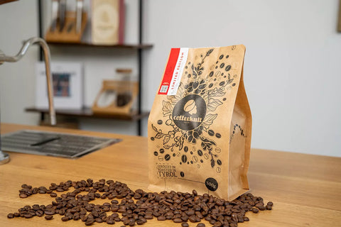 Coffeekult Kaffee Limited Edition Verpackung und Bohnen