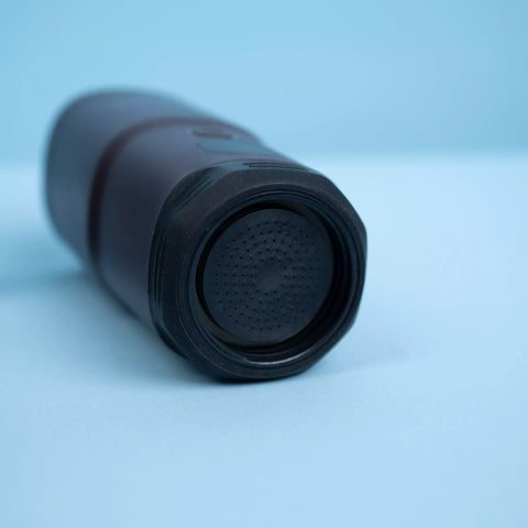 Wacaco Pixa Kaffeemühle von unten